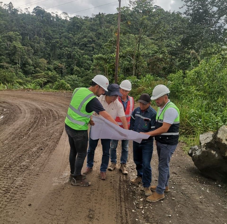 VIALIDAD: VIA PABLO SEXTO SANTA INES